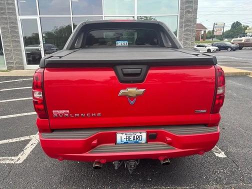 Red 2008 Chevrolet Avalanche 1500 LTZ