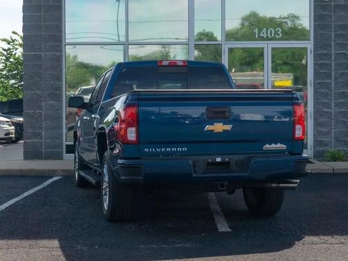 Deep Ocean Blue Metallic 2018 Chevrolet Silverado 1500 High Country