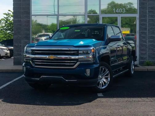 Deep Ocean Blue Metallic 2018 Chevrolet Silverado 1500 High Country