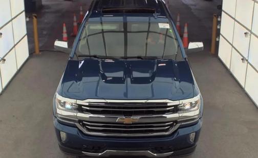 Deep Ocean Blue Metallic 2018 Chevrolet Silverado 1500 High Country