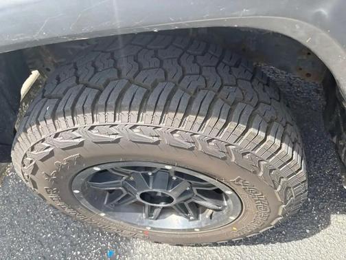 Magnetic Gray Metallic 2010 Toyota 4Runner Trail