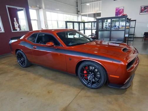 Sinamon Stick 2023 Dodge Challenger SRT Hellcat