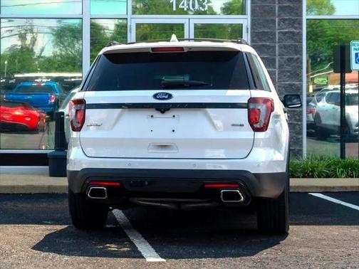 2016 Ford Explorer Sport
