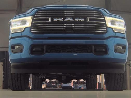 Hydro Blue Pearlcoat 2020 RAM 2500 Laramie Crew Cab 4x4 6'4' Box