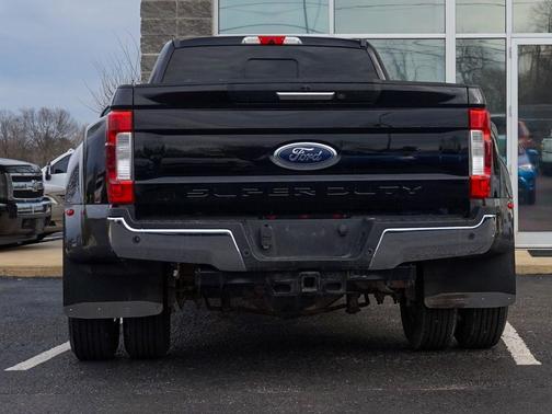 2017 Ford F-350 Lariat