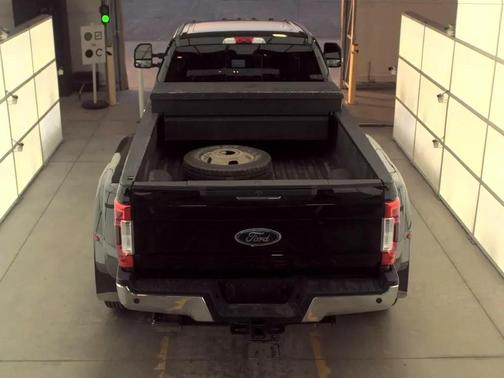 2017 Ford F-350 Lariat