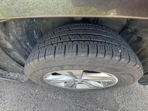 Magnetic Gray Metallic 2011 Toyota Highlander Limited