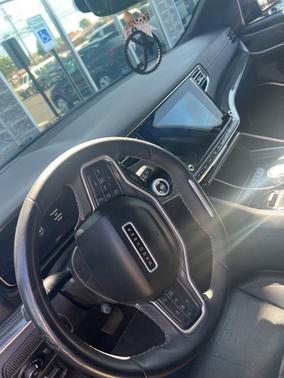 2022 Jeep Wagoneer Series III 4x4