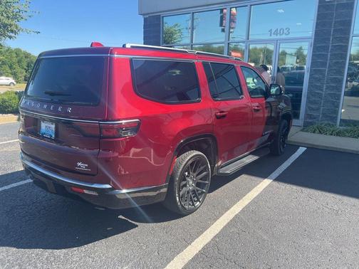 2022 Jeep Wagoneer Series III 4x4