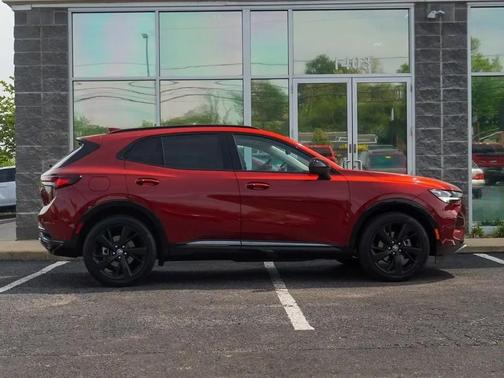 Cinnabar Metallic 2022 Buick Envision FWD Essence