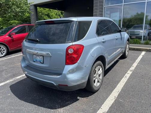 Silver 2014 Chevrolet Equinox LS