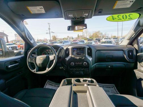 2024 Chevrolet Silverado 2500 Custom