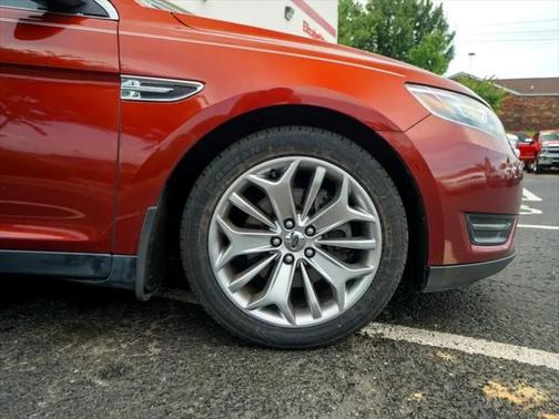 2014 Ford Taurus Limited