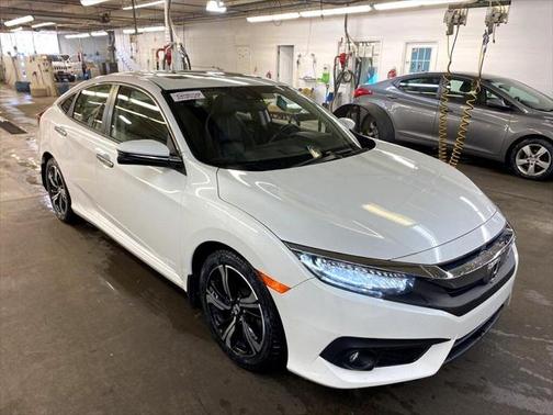 2018 Honda Civic Touring