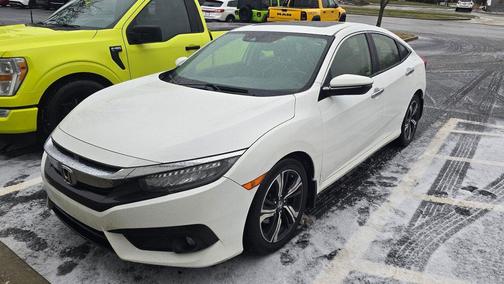 2018 Honda Civic Touring
