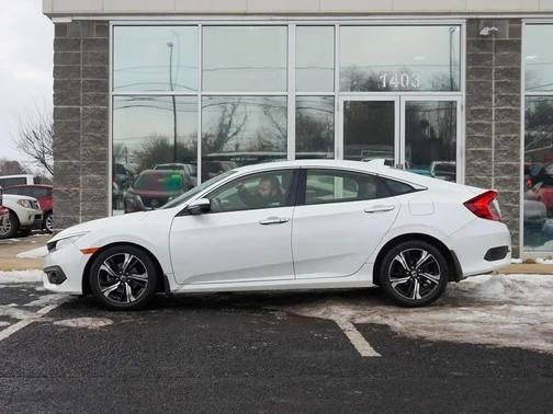 2018 Honda Civic Touring