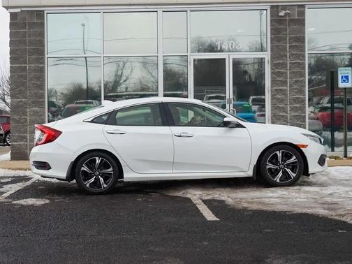 2018 Honda Civic Touring