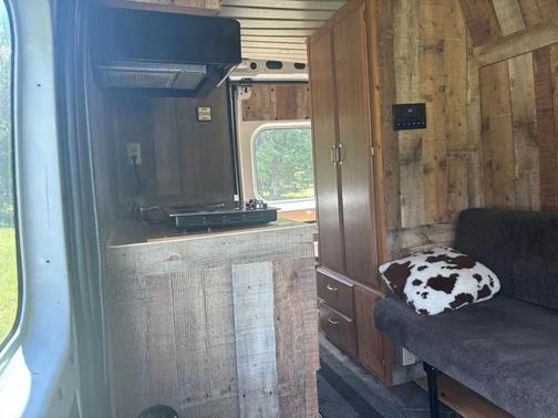 Bright White Clearcoat 2014 RAM ProMaster 2500 High Roof