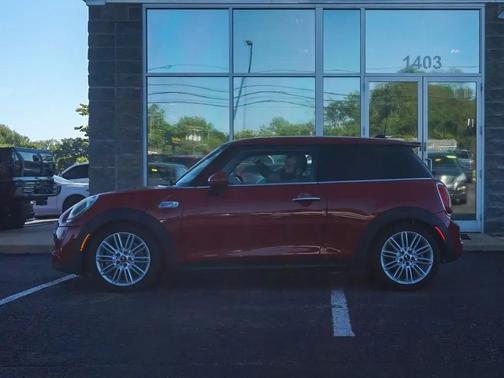 Red 2015 MINI Hardtop Cooper S