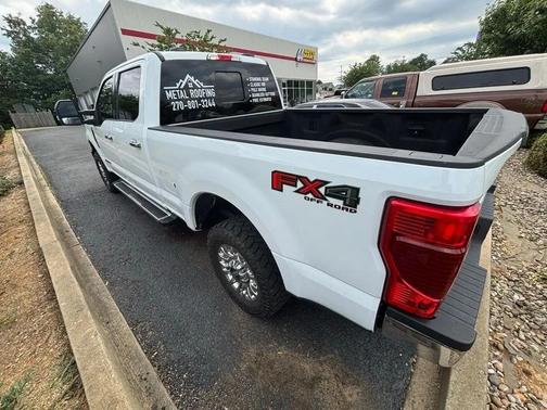 Oxford White 2022 Ford F-250 XLT