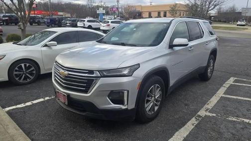 2022 Chevrolet Traverse LT Cloth