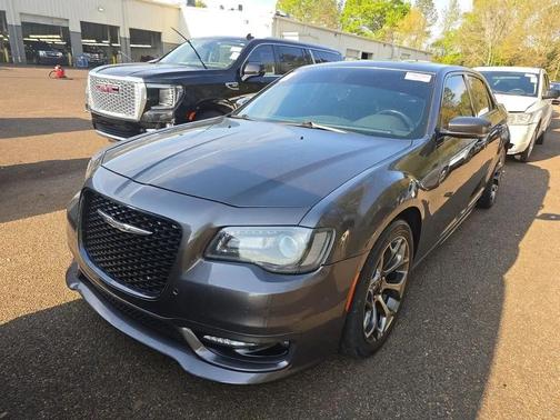 Gray 2018 Chrysler 300 S