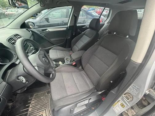 Night Black 2014 Volkswagen Golf 2.5L
