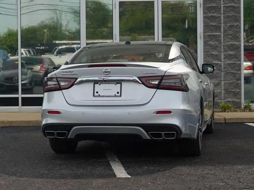 Brilliant Silver Metallic 2019 Nissan Maxima 3.5 Platinum