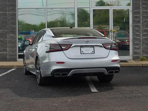 Brilliant Silver Metallic 2019 Nissan Maxima 3.5 Platinum