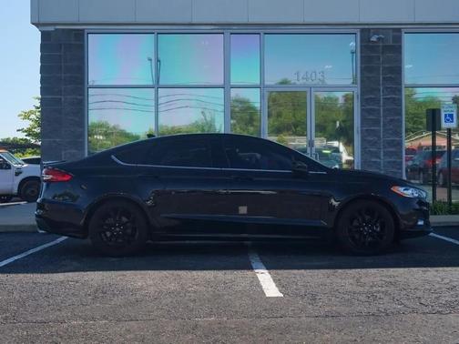 Agate Black 2019 Ford Fusion SE