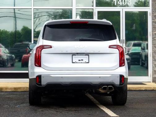 2023 Kia Telluride S