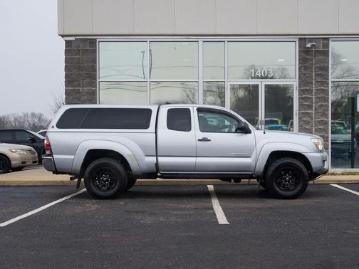2012 Toyota Tacoma Base