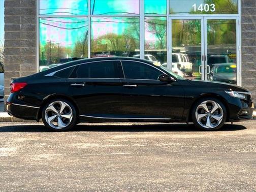 2018 Honda Accord Touring 2.0T
