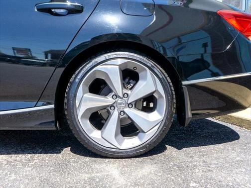 2018 Honda Accord Touring 2.0T