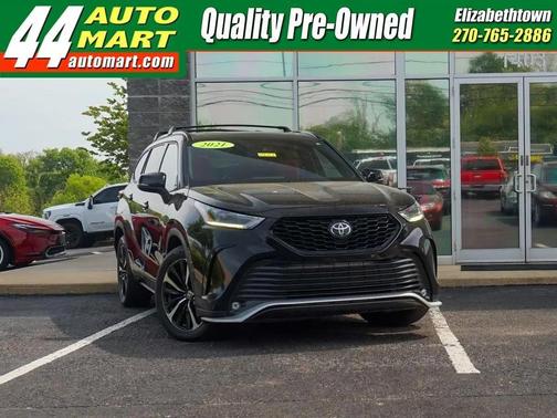 Midnight Black Metallic 2021 Toyota Highlander XSE