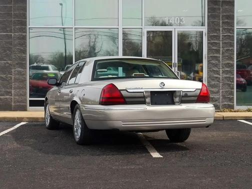 2008 Mercury Grand Marquis LS