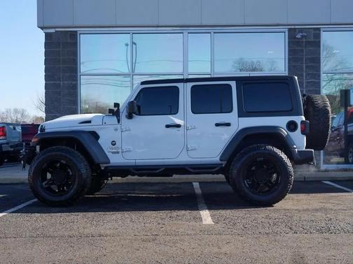 2020 Jeep Wrangler Unlimited Sport