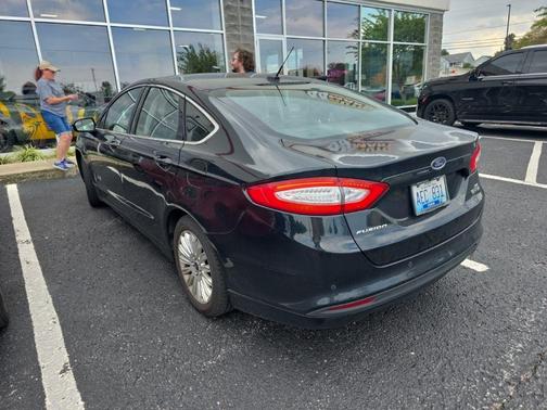 2014 Ford Fusion Energi SE Luxury