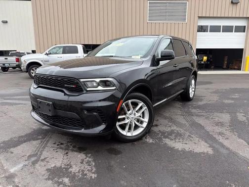 DB Black Clearcoat 2026 Dodge Durango GT AWD