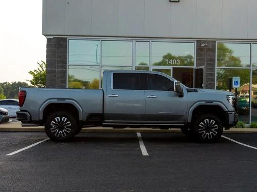 2025 GMC Sierra 2500 Denali Ultimate
