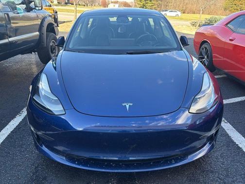 2023 Tesla Model 3 Standard Range
