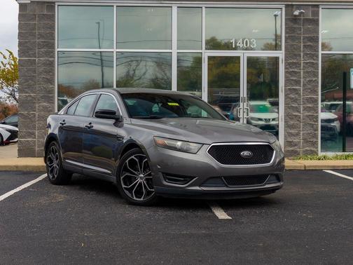 2013 Ford Taurus SHO