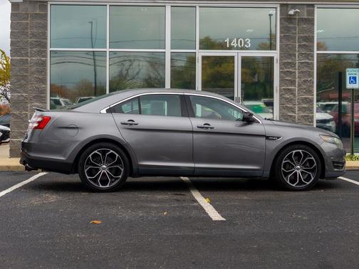 2013 Ford Taurus SHO