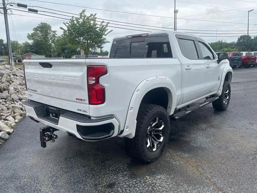 White 2019 Chevrolet Silverado 1500 RST