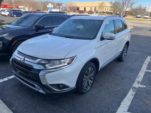 2020 Mitsubishi Outlander SEL