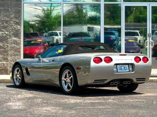 2002 Chevrolet Corvette Base