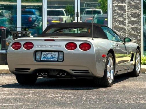 2002 Chevrolet Corvette Base