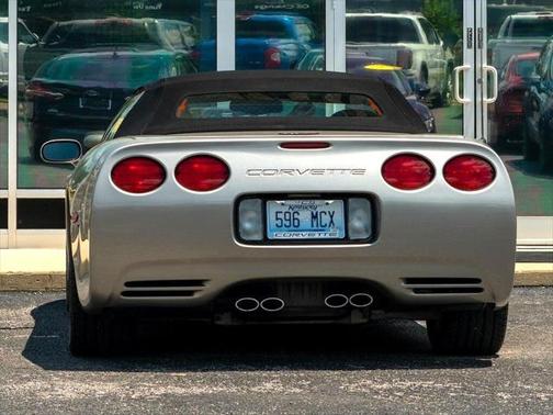 2002 Chevrolet Corvette Base