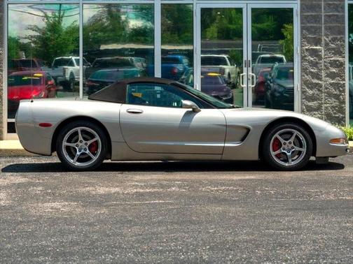 2002 Chevrolet Corvette Base