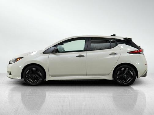 2024 Nissan Leaf SV PLUS